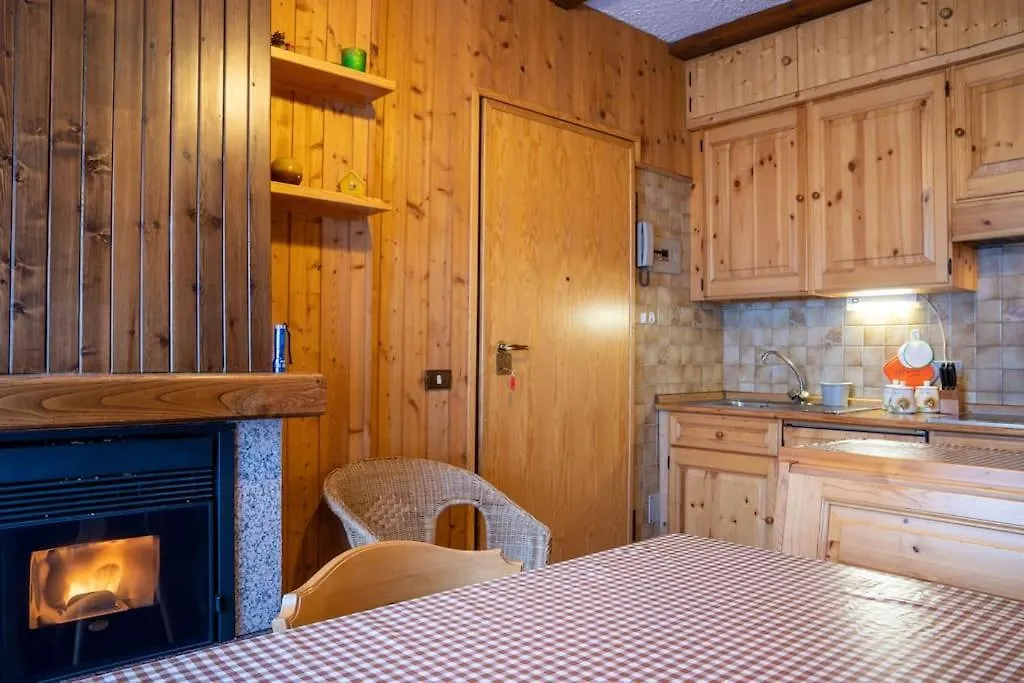 Aprica Ski & Relax 0*,